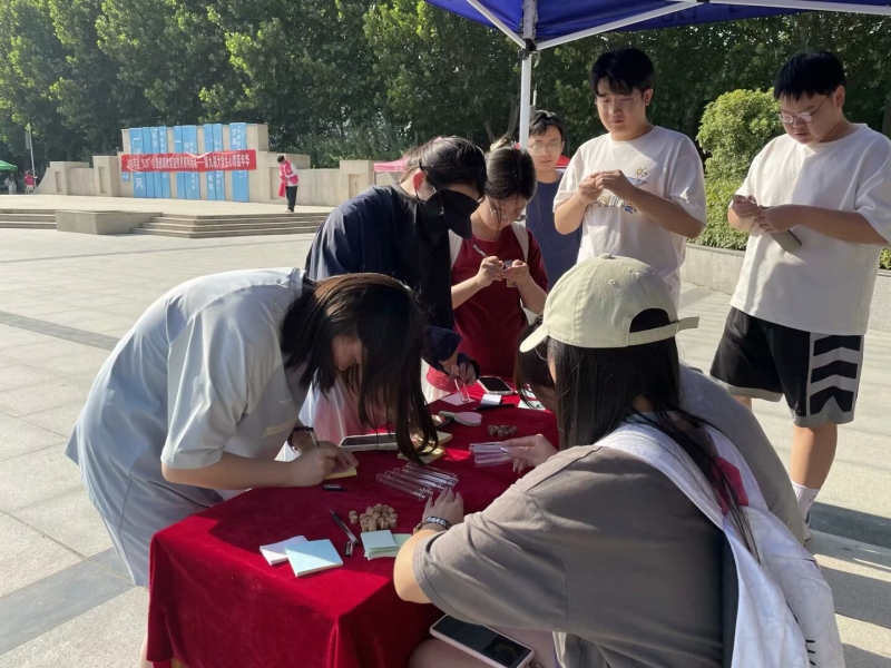 4-会计学院—心灵漂流瓶_副本.jpg 4-会计学院—心灵漂流瓶_副本.jpg